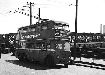 L.T. trolleybus 622